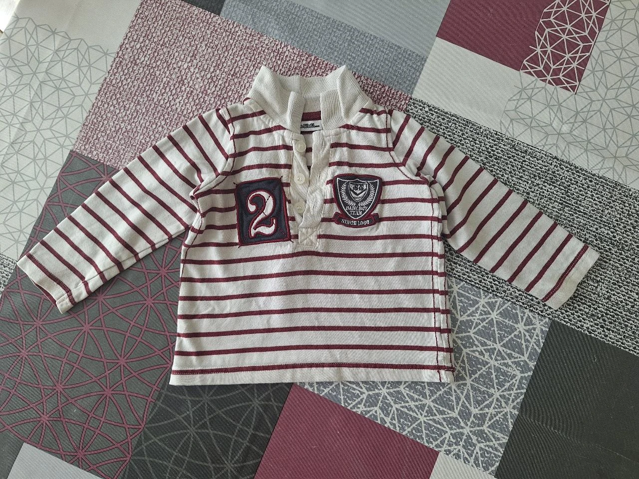 Tee-shirt taille 9 mois Tape à l'œil